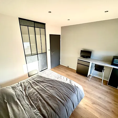 Gasthuis Pour 2 Au Calme Climatisee 3*