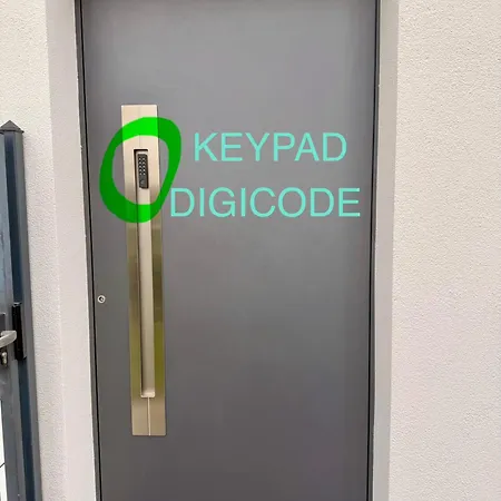 Pour 2 Au Calme Climatisee 3*