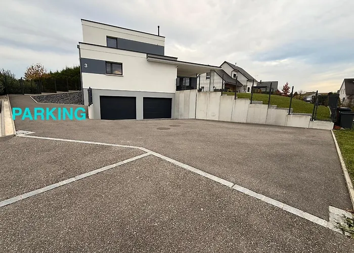 Guest house Pour 2 Au Calme Climatisee 3*